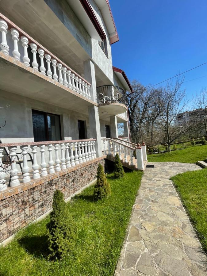 شقة У Михайла تريسكافيتس المظهر الخارجي الصورة
